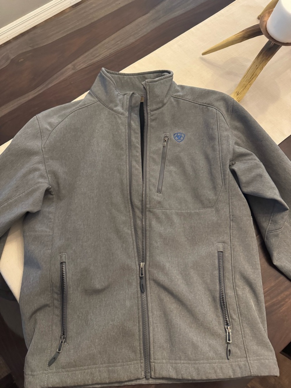 Ariat Men's Gray Lightweight Softshell Jacket